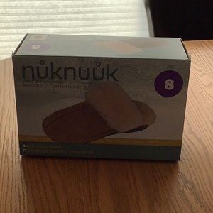 Nuknuuk Slippers